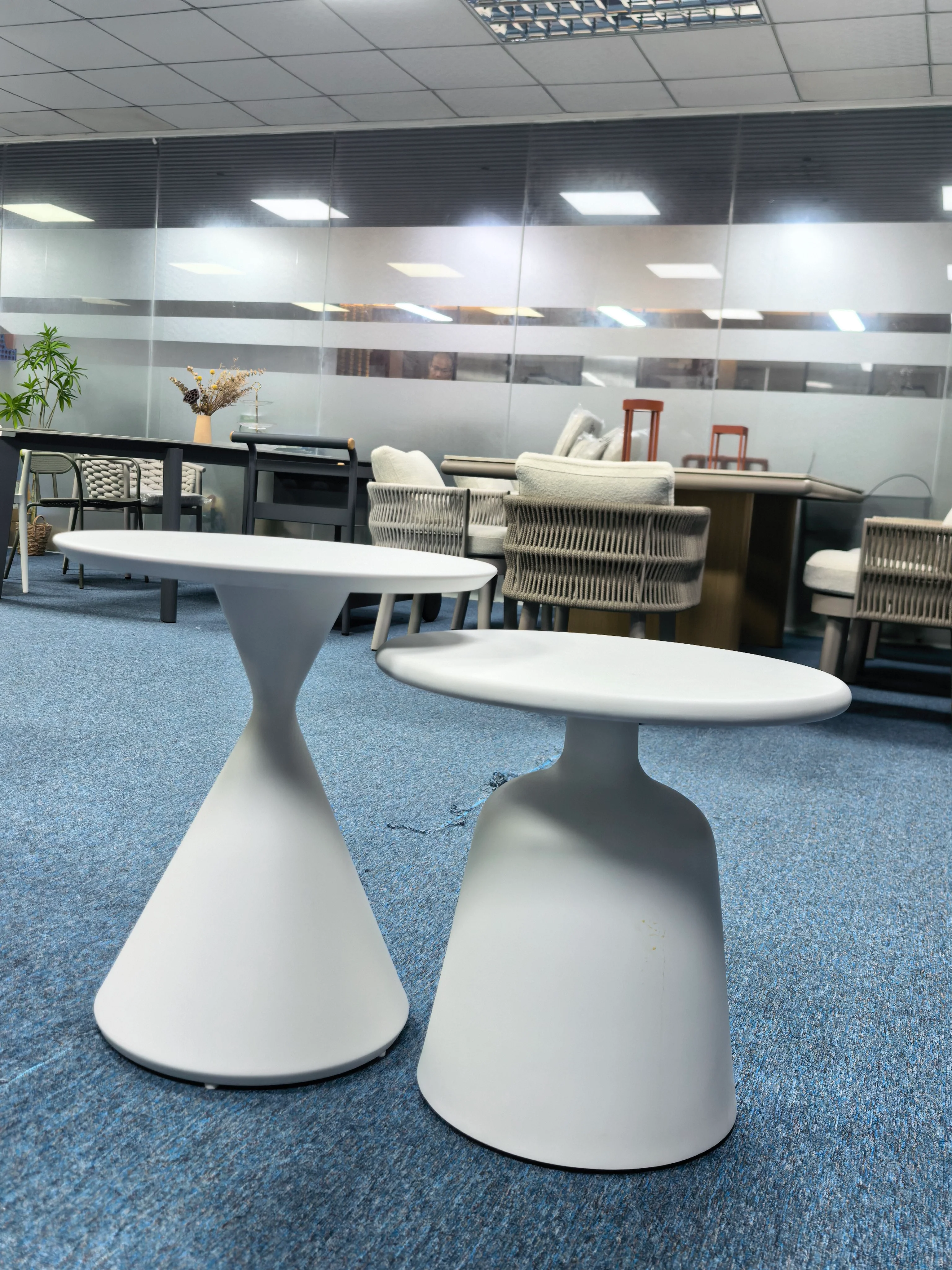 Willong Ora — Side Table