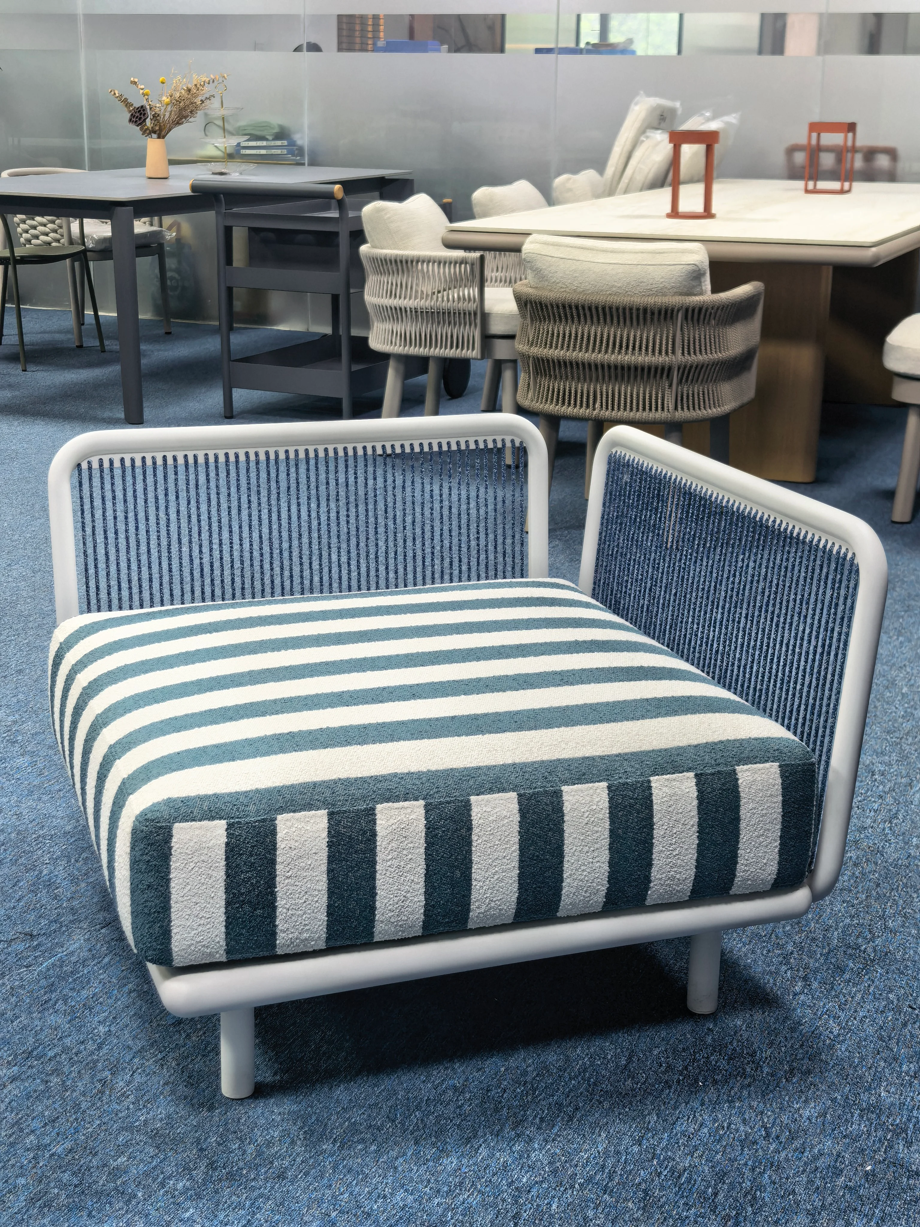 Willong Sola — Corner Sofa